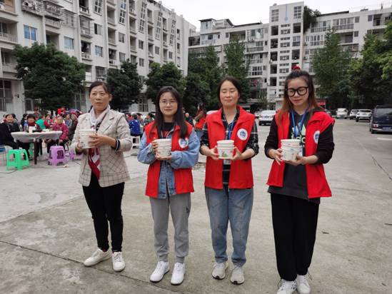 f0d5198862ffa05dd2958947c4027ce